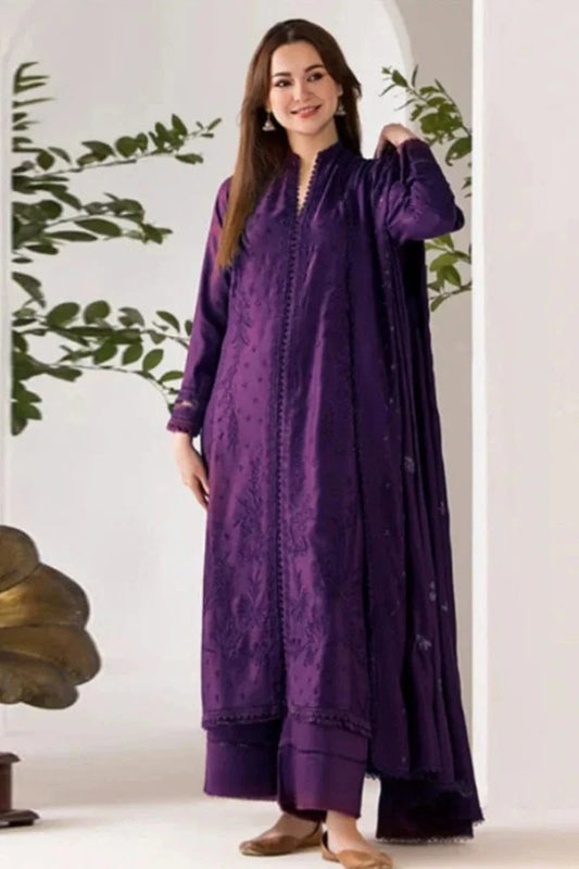 Sapphire D-124 Dhanak Embroidered 3Pc Wt