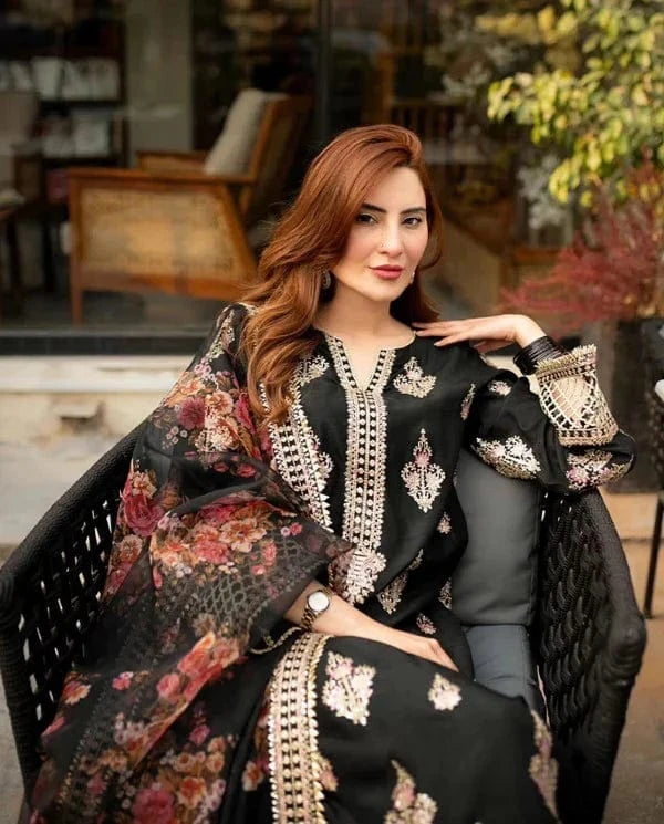 Sapphire As-177 Embroidered Dhanak 3pc