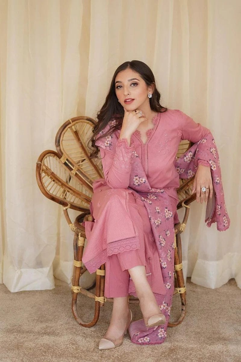 Sapphire SPW-437 Embroidered lawn 3pc