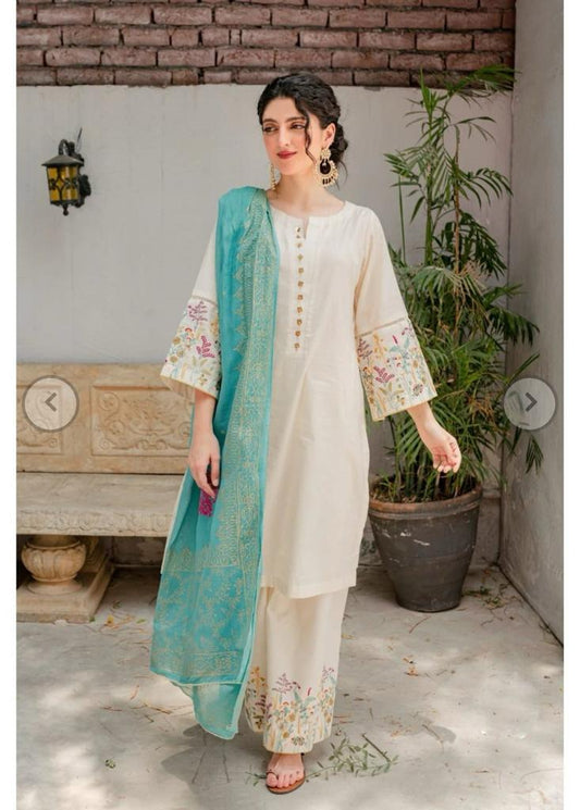 SC-882 Off White Embroidered Dhanak 3pc Wt