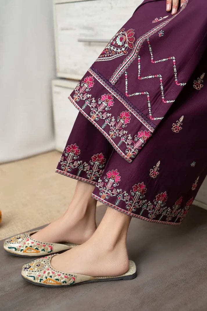 Sapphire UR-169 Embroidered Dhanak 3pc