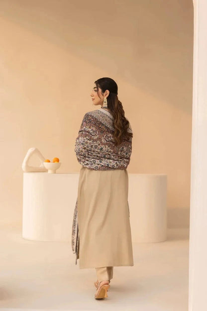 Sapphire SP-10 Embroidered Lawn 3pc