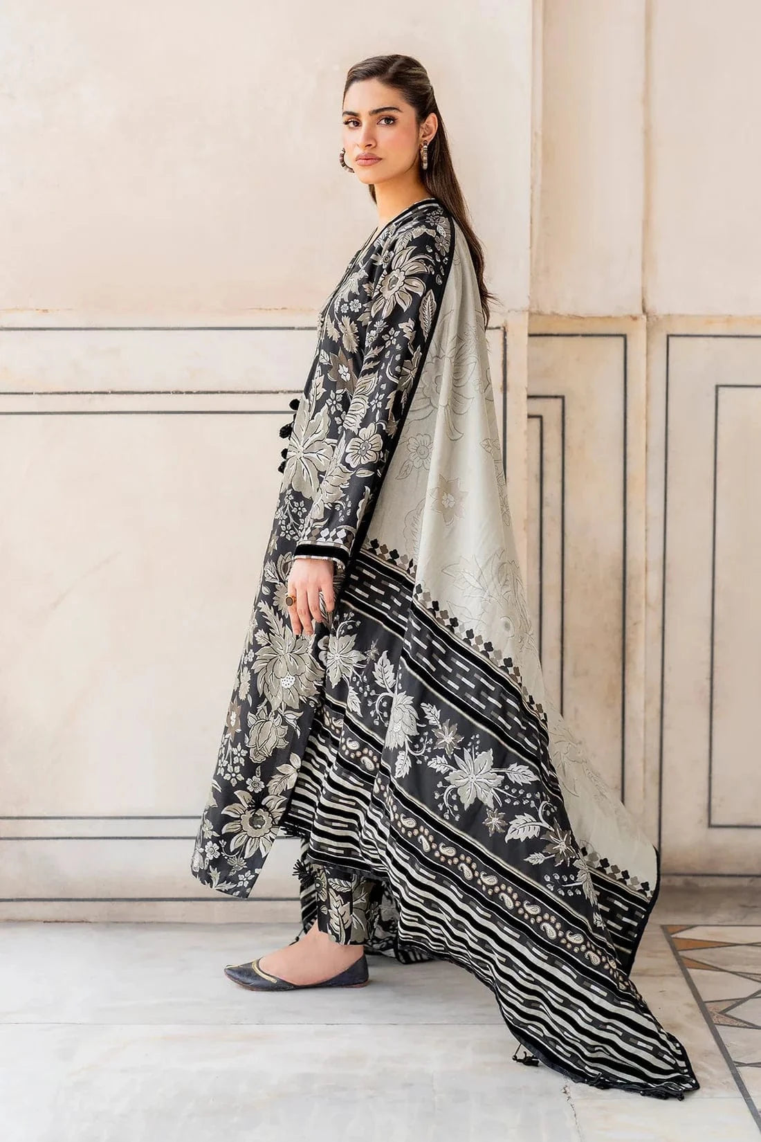 Baroque D-786 Printed Lawn 3pc