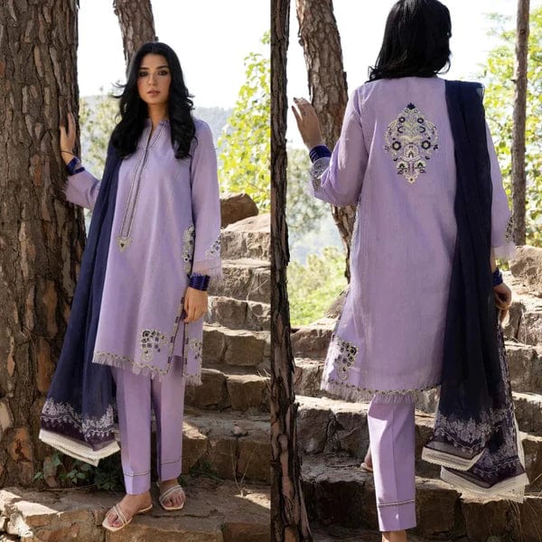 Anaya D-809 Dhanak Embroidered 3pc