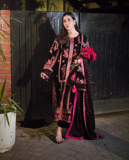 Aneela AN-7007 Velvet Embroidered 3pc